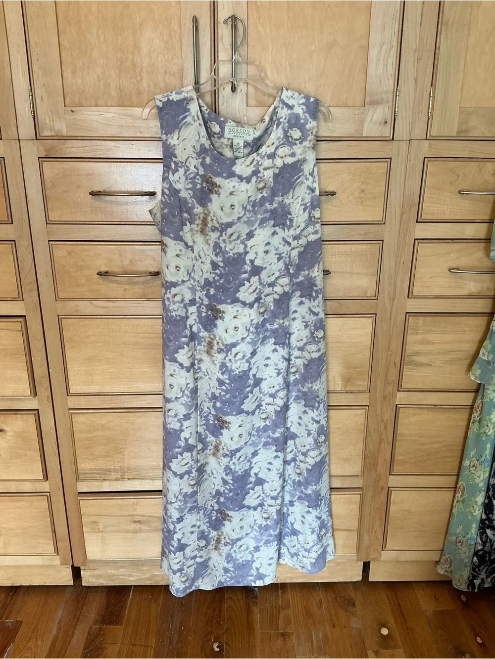 Norton McNaughton Lavender and Cream Sleeveless Floral Maxi Dress 51” long - Picture 8 of 8
